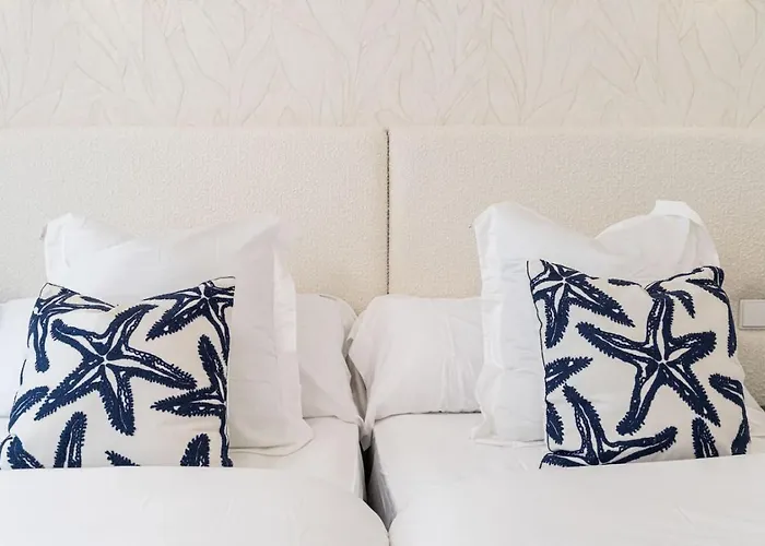 Sea View In Cancelada - Oceana Gardens 아파트 에스테포나